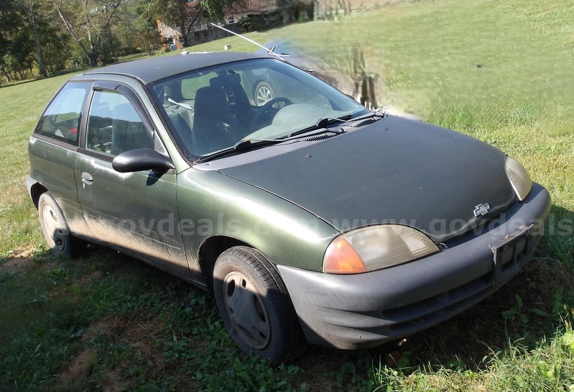 1999 Chevrolet Metro