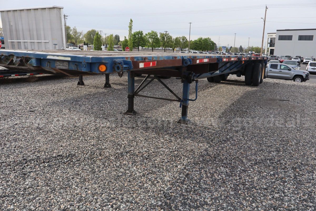 Alloy - Flatbed Trailer