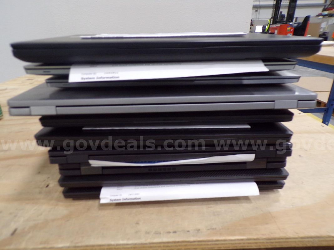Lot = Various Laptops (10)