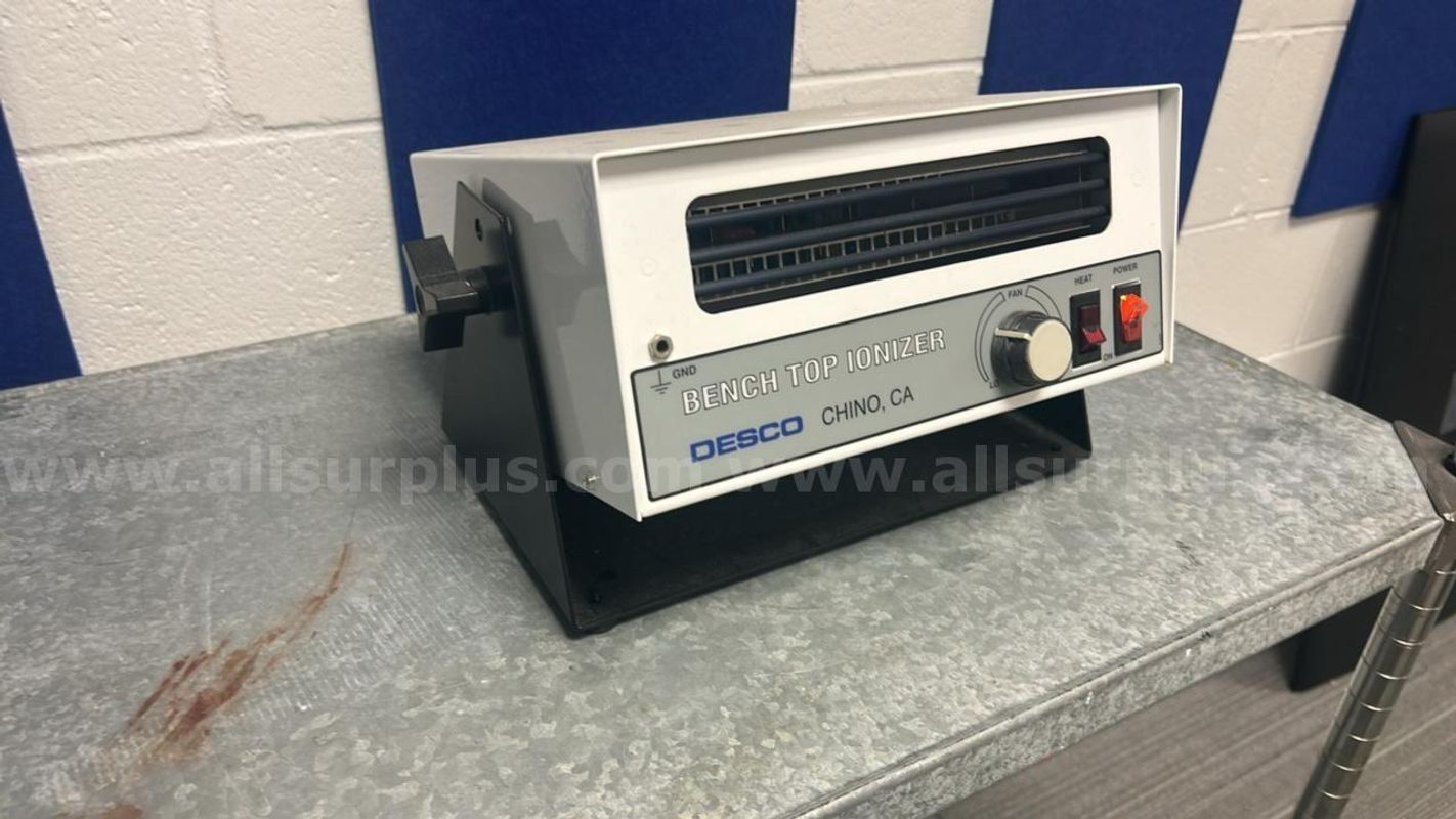 Desco Benchtop Ionizer, Model 19500