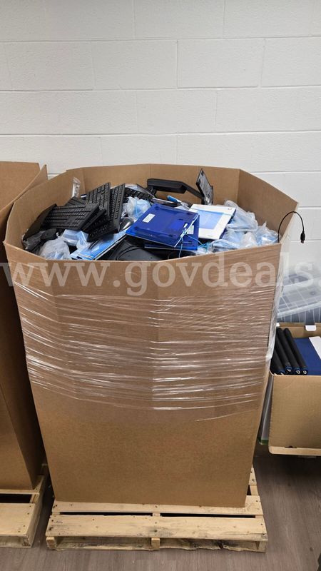 Miscellaneous Electronic Scrap – For Parts or Repair Only