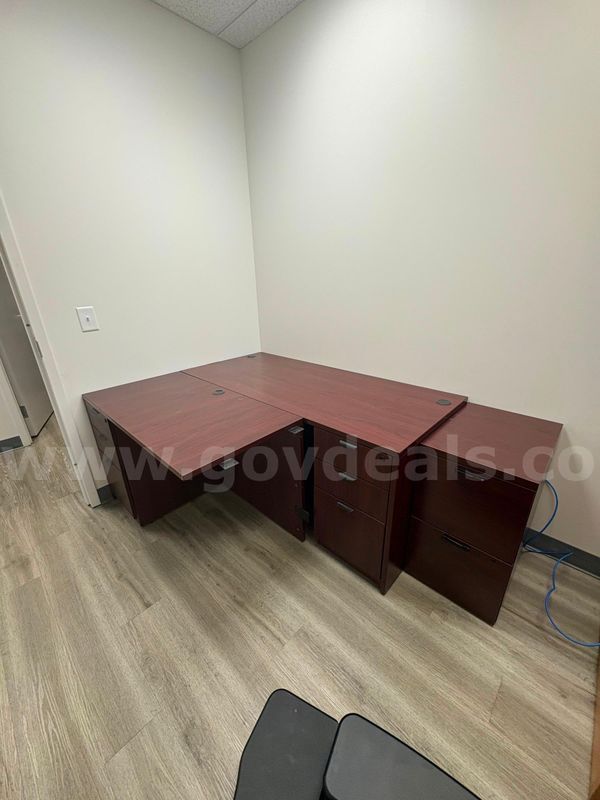 L-Shaped Desk with Drawers, 3Pcs