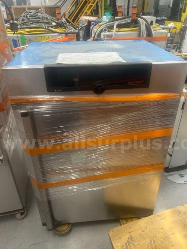 Memmert Drying Oven