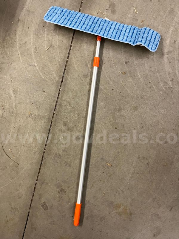 24" Microfiber Lockable Mop Set of 12