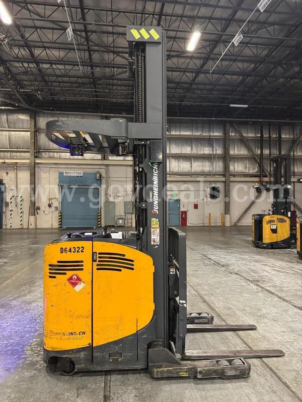 2013 JUNHEINRICH ELECT FORKLIFT, 11977HRS | D632 WEST COAST DC