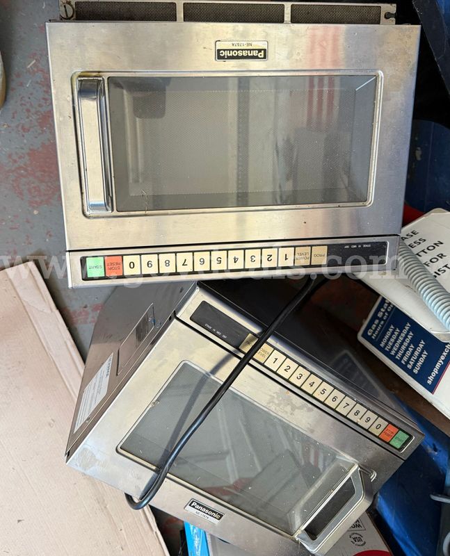 Lot of (2) Panasonic NE-1757A Microwaves