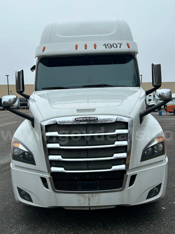 2020 Freightliner Cascadia, 381513mi | T629 DDDC FLEET