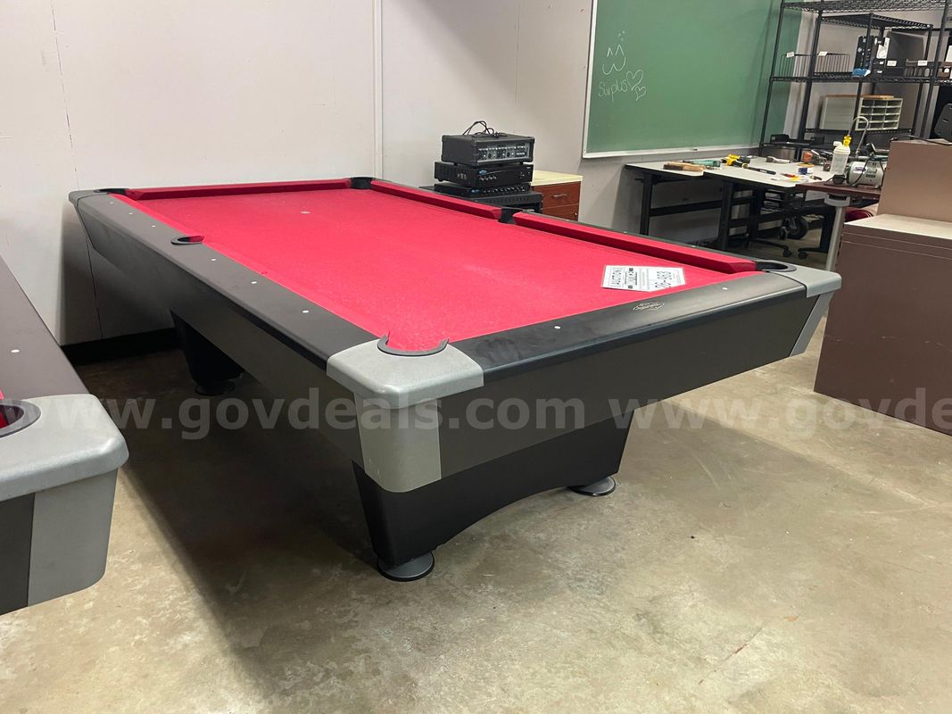 Pool Table - Qty: 1
