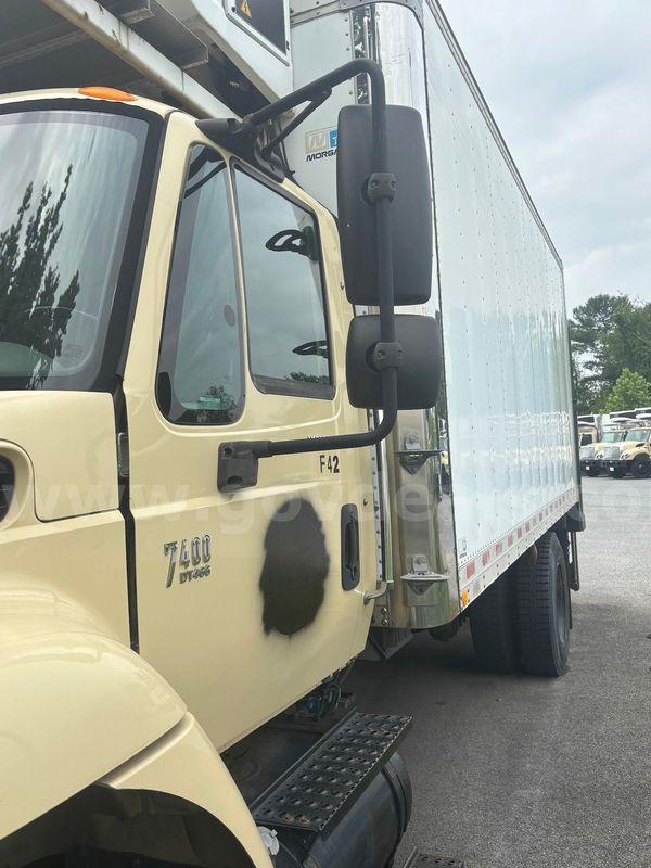 2005 International 7400