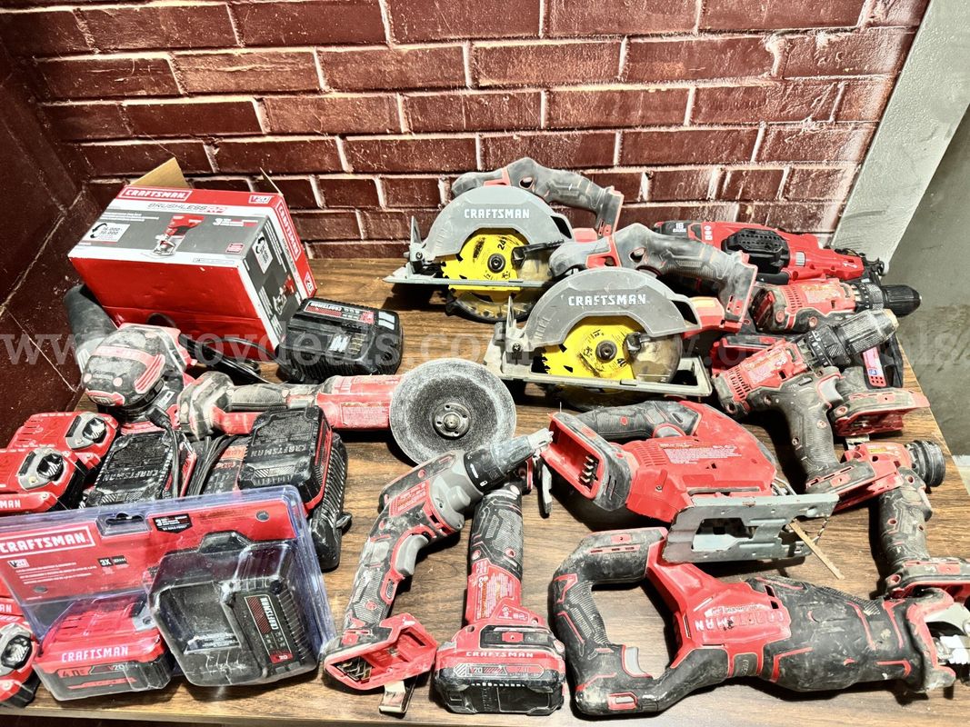 Dewalt & Craftsman tools & Speaker