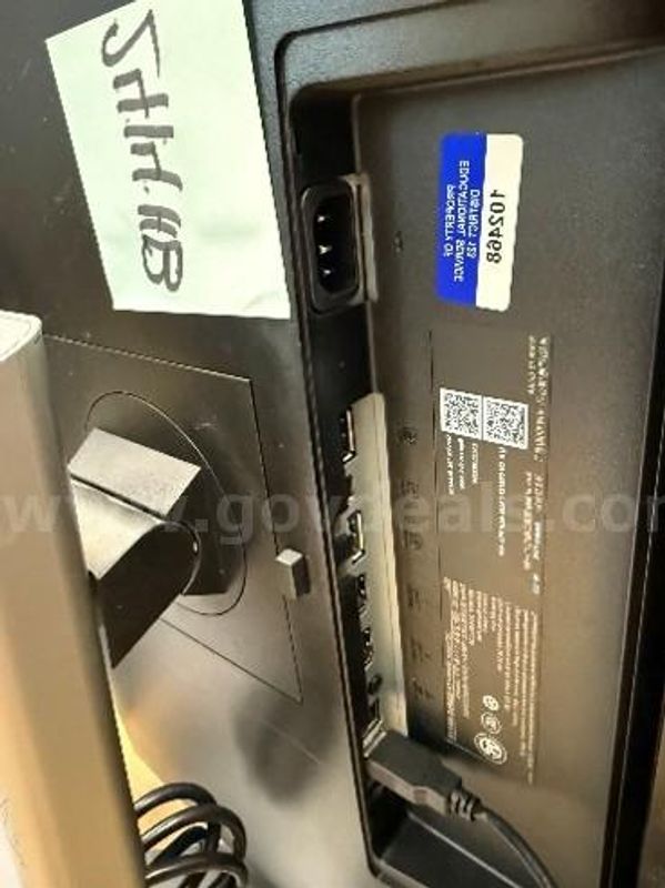 Lot of (2) Dell UltraSharp U2414H 24" Slim Bezel Monitors