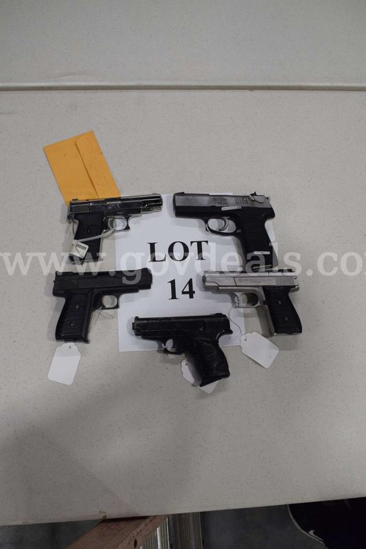 5 Handguns - Lot 14