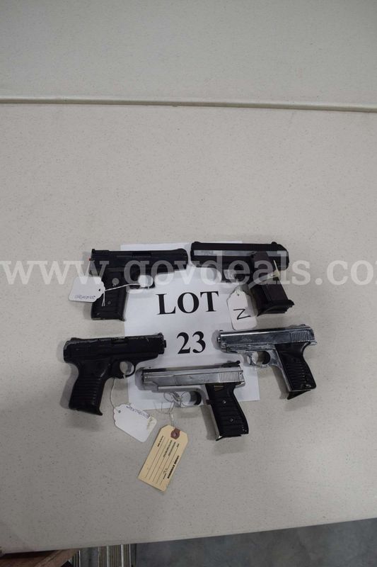 5 Handguns - Lot 23