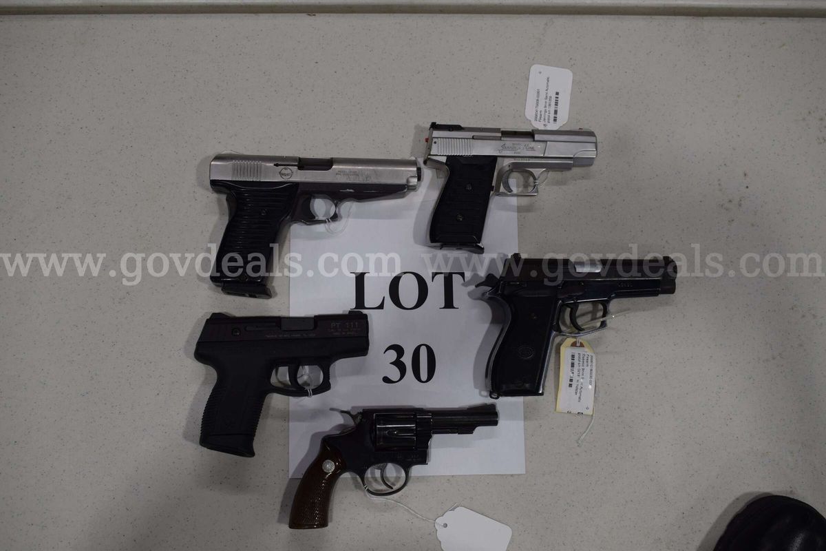 5 Handguns - Lot 30