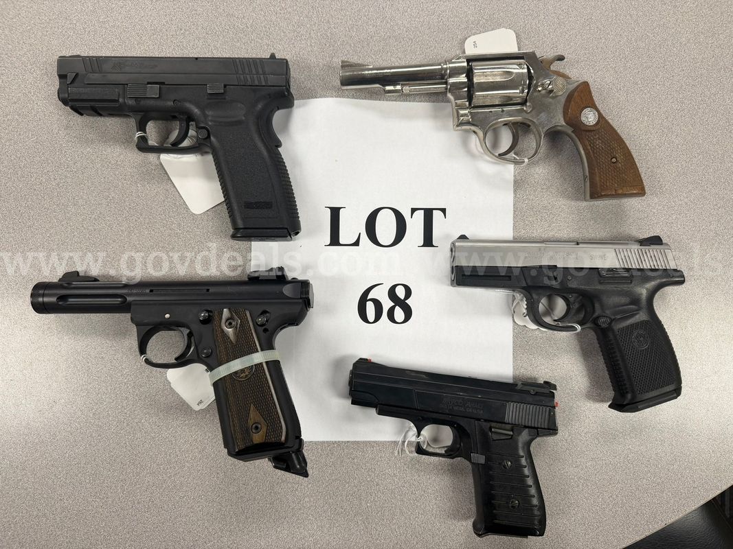 5 Handguns - Lot 68