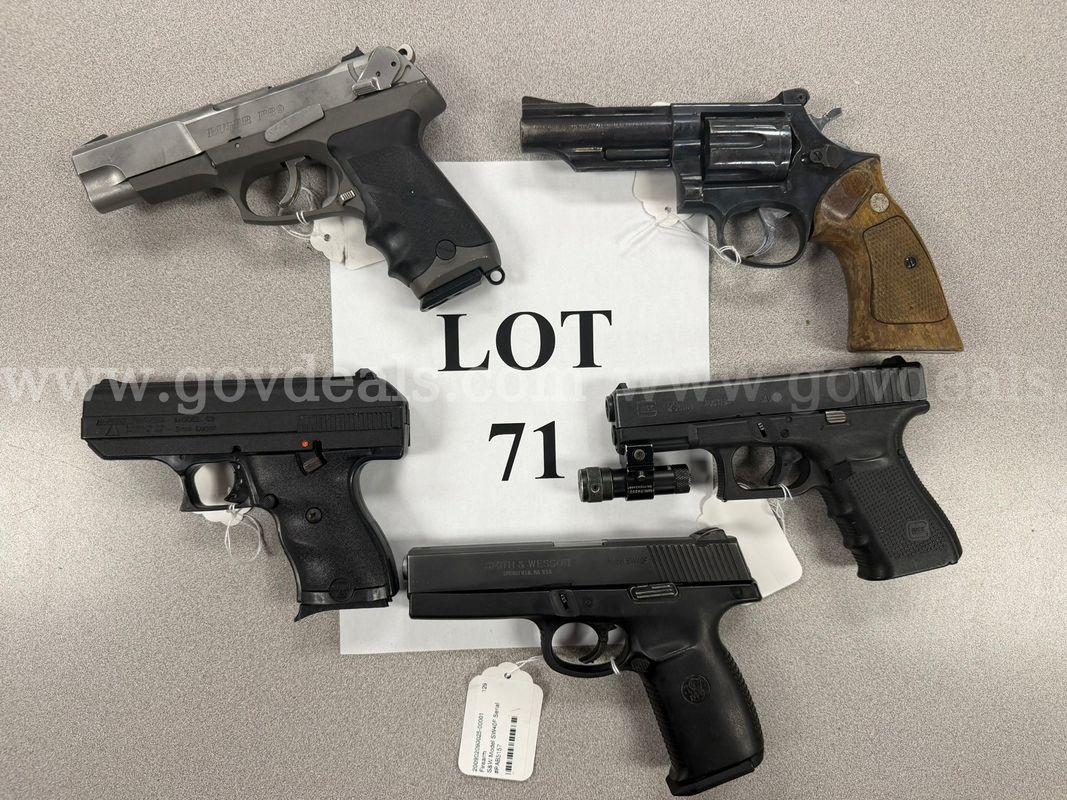 5 Handguns - Lot 71