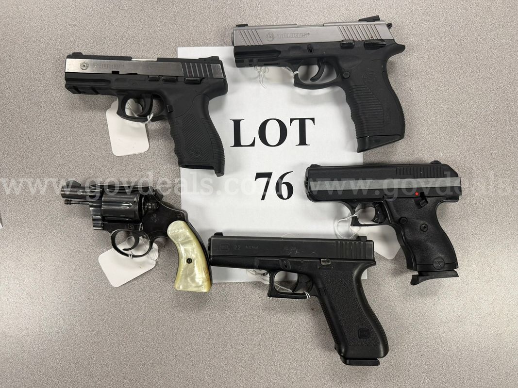 5 Handguns - Lot 76