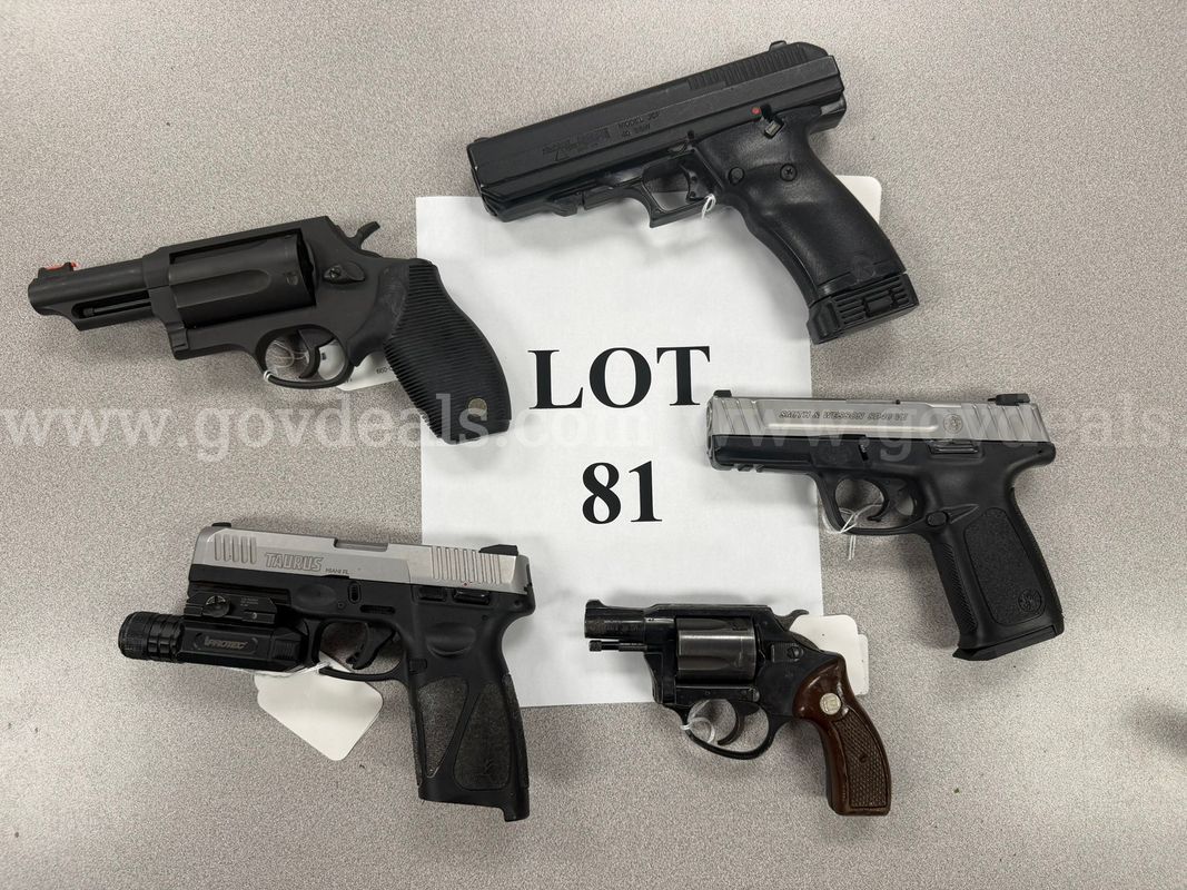5 Handguns - Lot 81