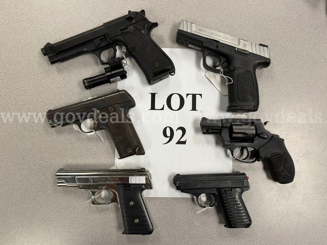 6 Handguns - Lot 92