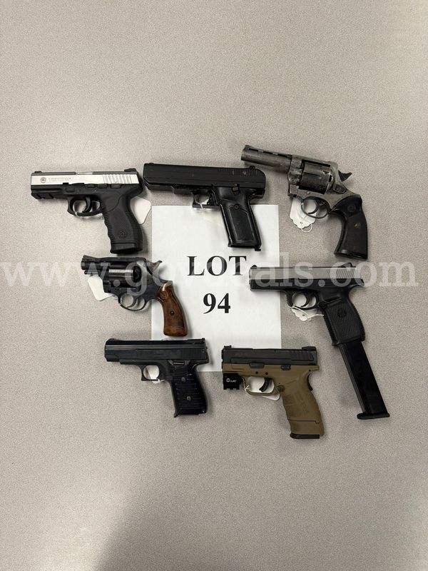 7 Handguns - Lot 94