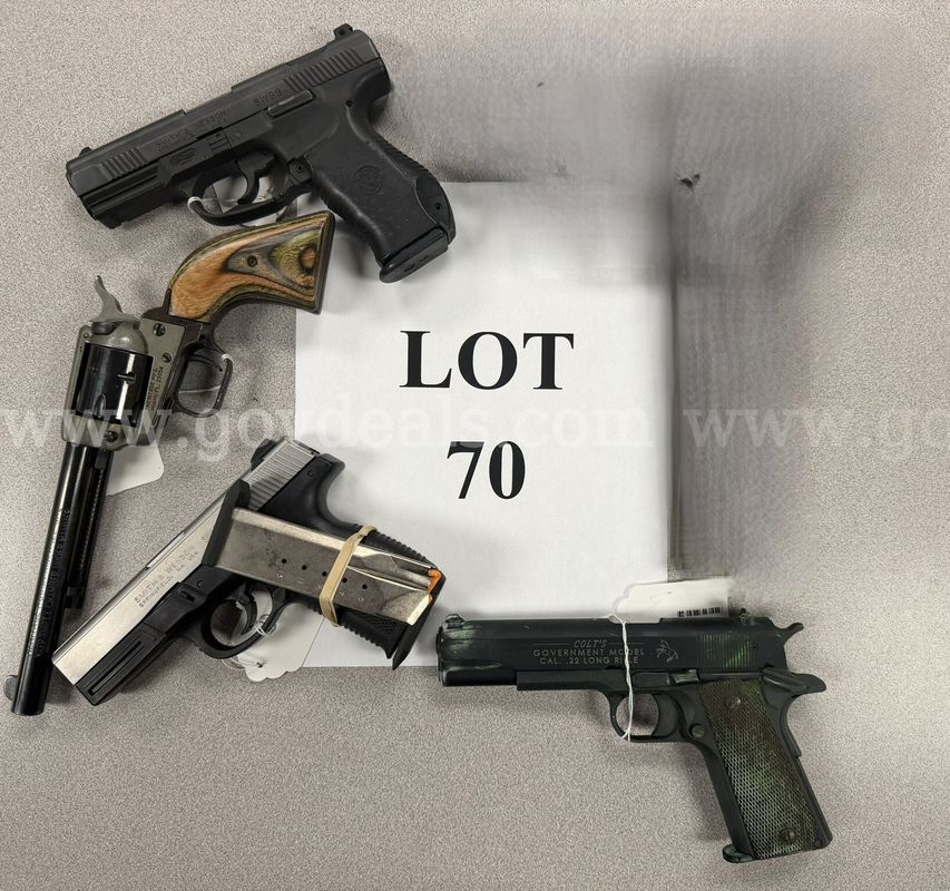 4 Handguns - Lot 70