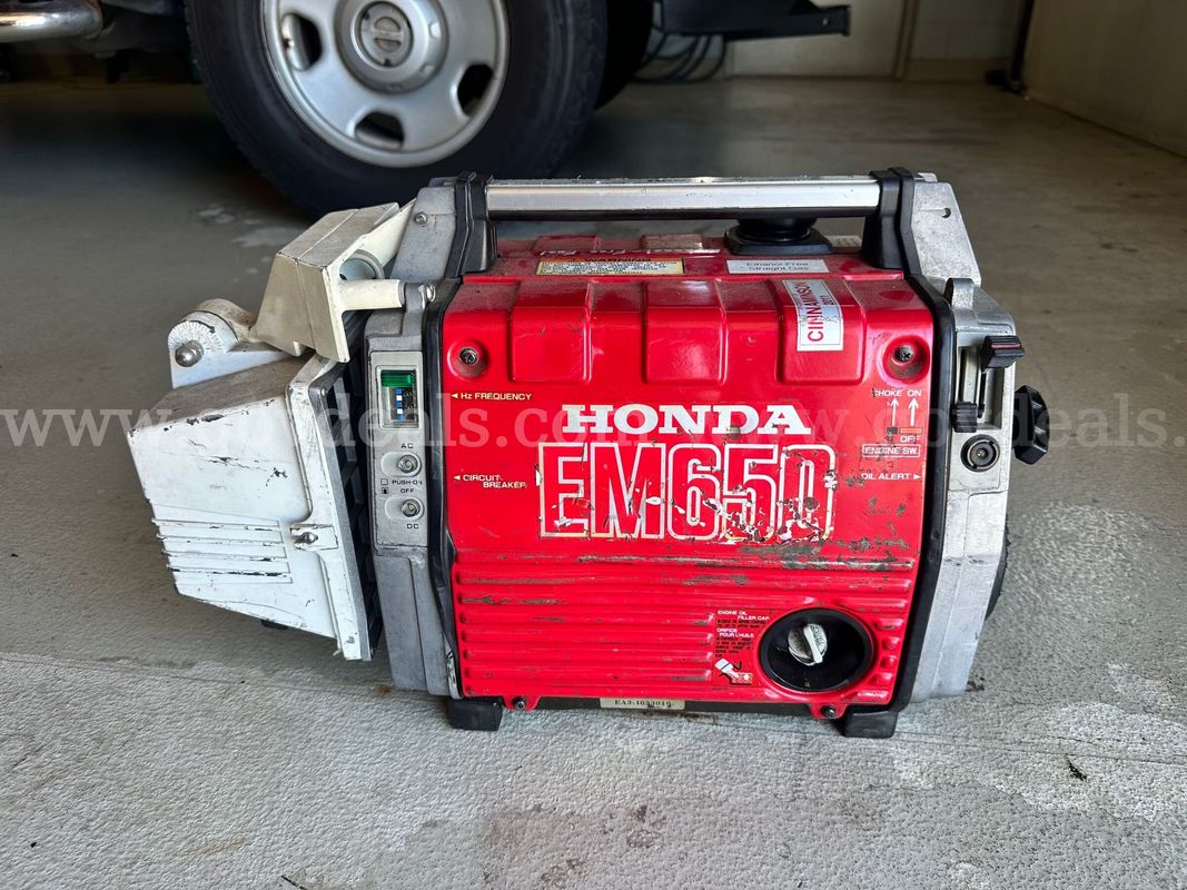 Honda EM650 Generator with Tele-Lite