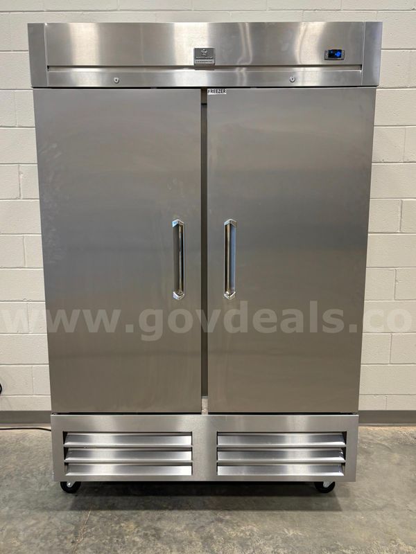 Kelvinator KCHRI54R2DFE (738245) Reach-in Freezer Two-section Self-contained Bottom Mount Refrigeration