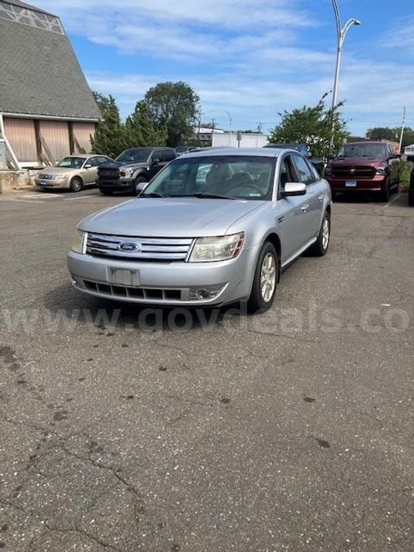 2009 Ford Taurus