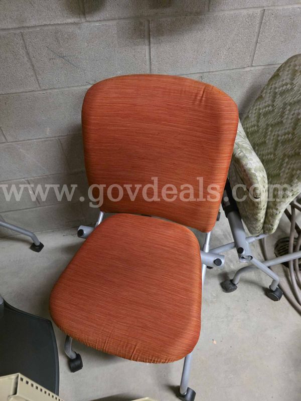 Rolling chairs