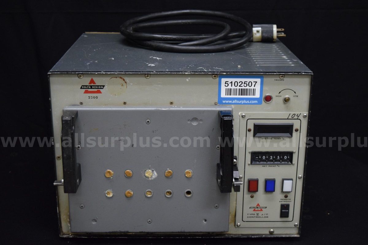 Delta 2300 CL Environmental Chamber