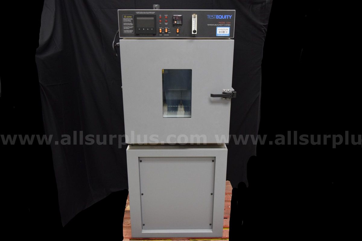 Test Equity 123HS Temperature/Humidity Chamber