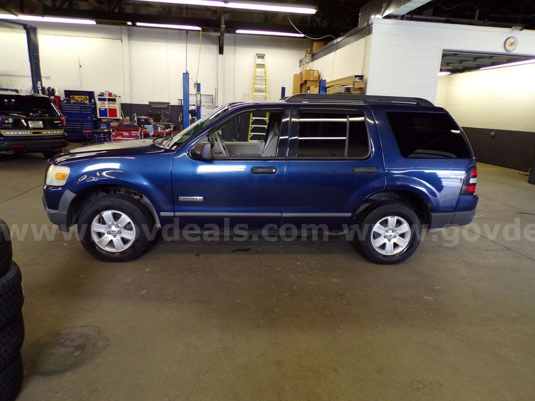 2006 Ford Explorer