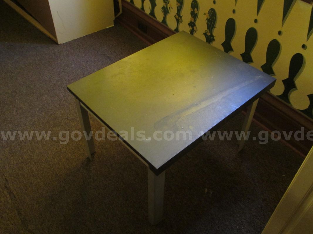 Small metal table 19" tall, 21.5" x 26"W
