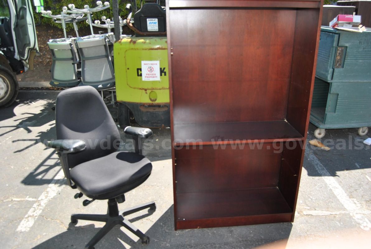 COSD - Chairs & Cabinet
