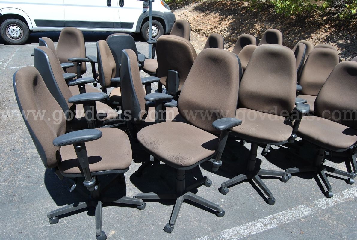 COSD - Lot of Task Chairs