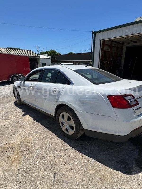 2013 Ford Taurus