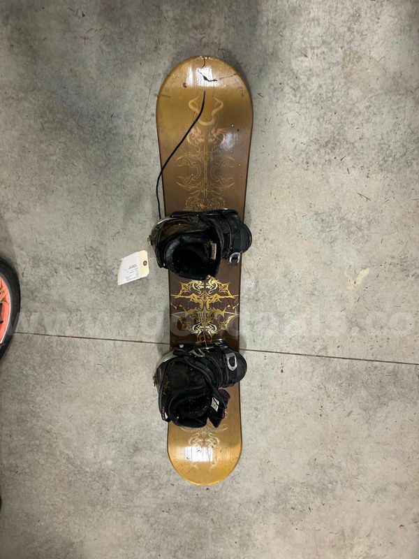 Snowboard