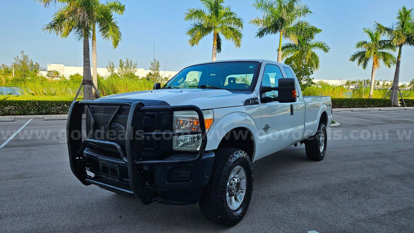 2016 Ford F-250 SD 4WD V8 TDSL EXT CAB 6.7L LONG BED