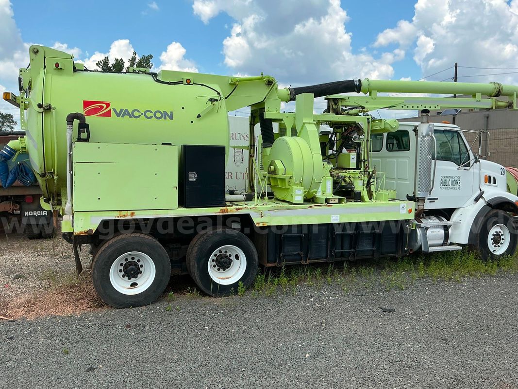 2007 Sterling L7500 Sewer Flusher Truck