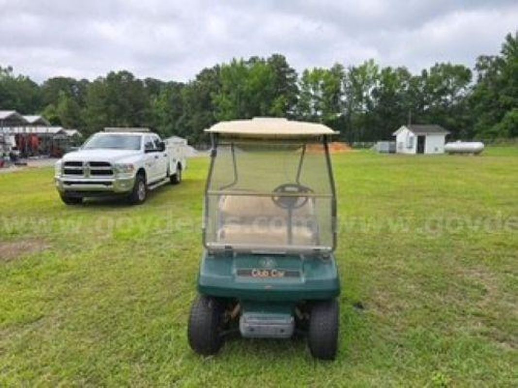 2000 Club Car Golf Cart