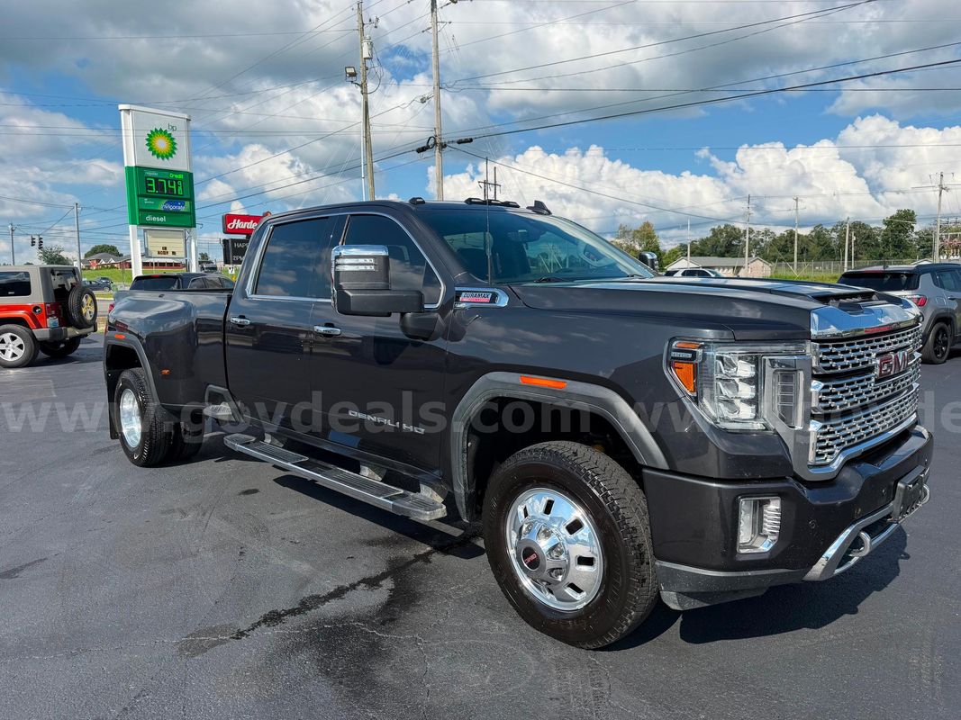 2020 GMC Sierra 3500HD Denali Crew Cab Long Box 4WD