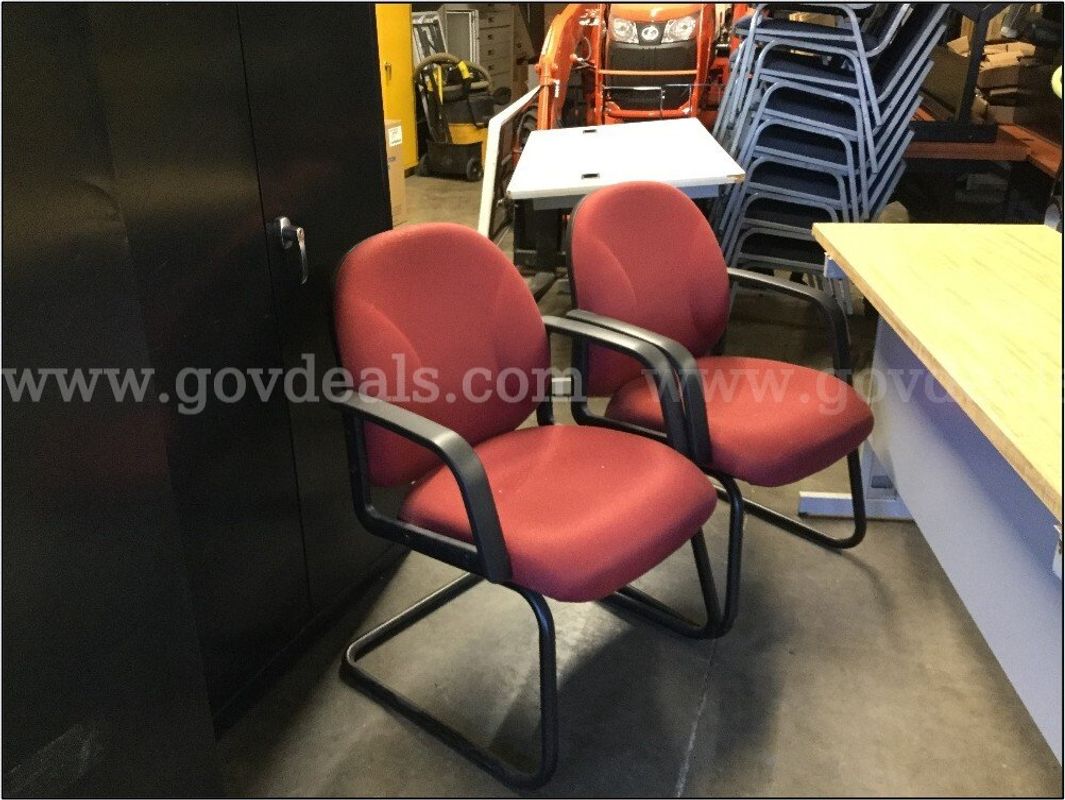 Qty: 2 red fabric covered chairs / 16 blue fabric covered chairs with metal frames / 2 blue chairs with metal frames.