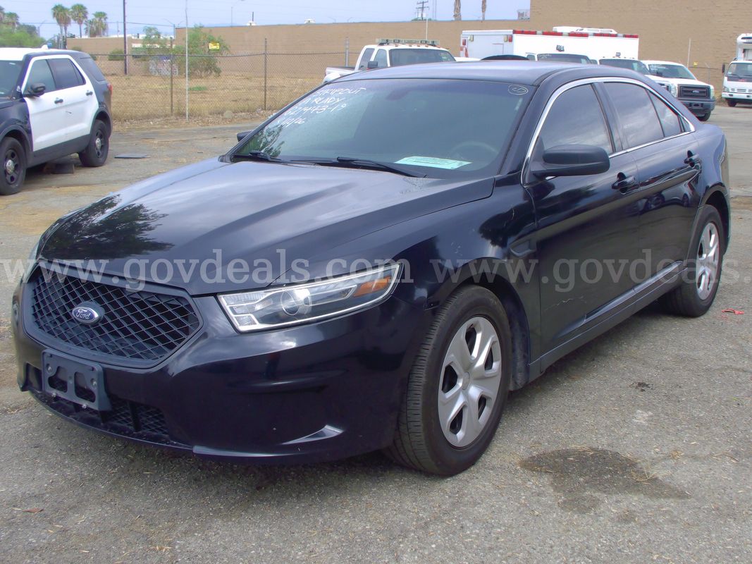 2019 Ford Taurus