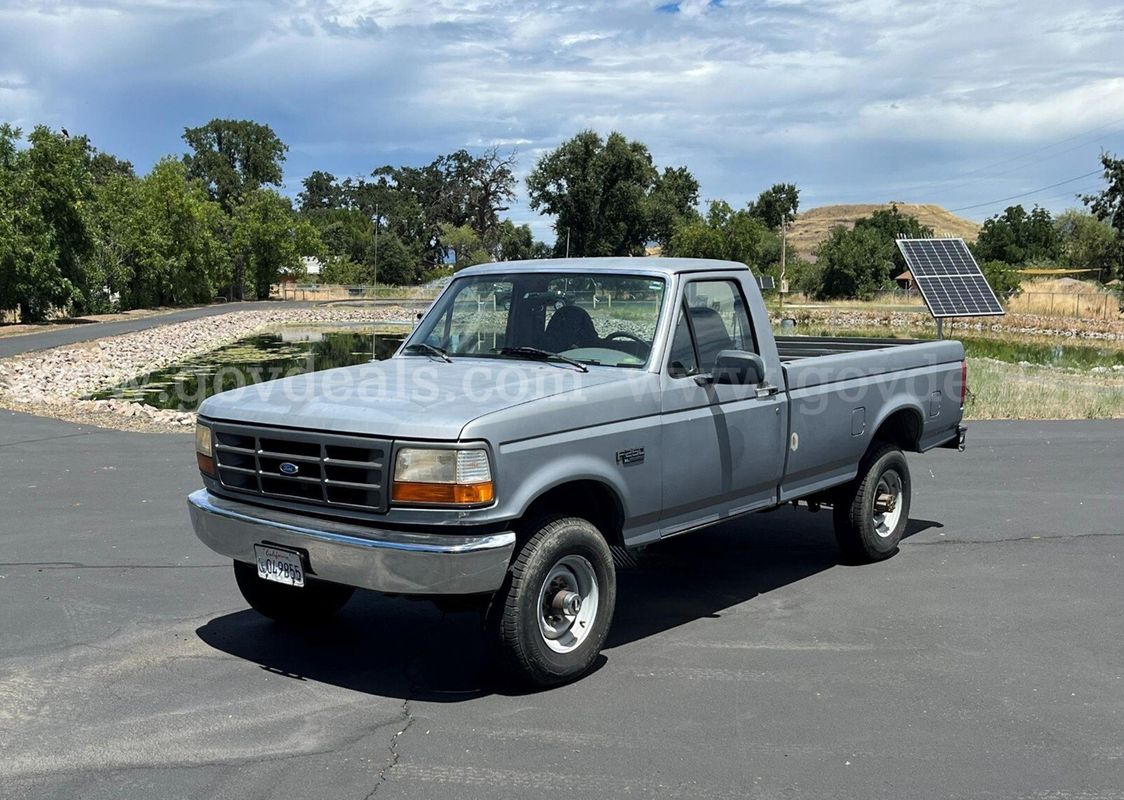 1996 Ford F-250 XL HD Reg. Cab 4WD