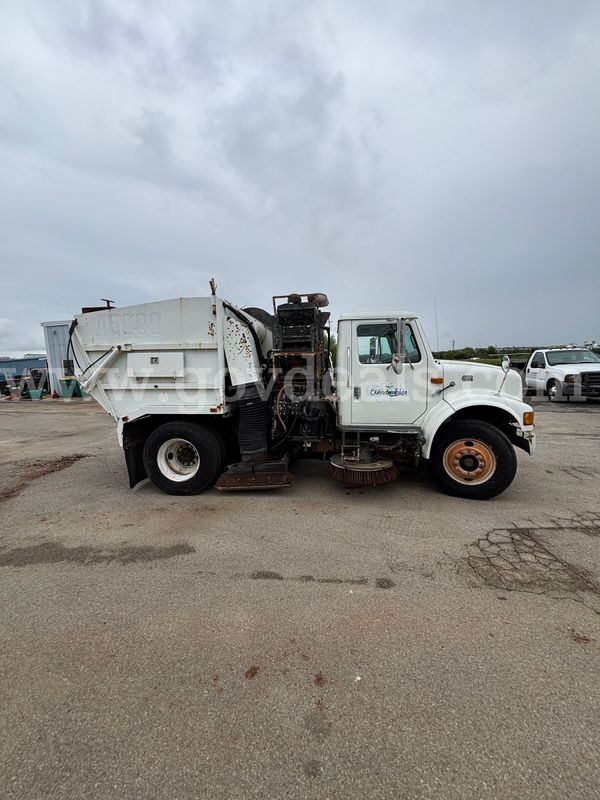 1998 International 4700