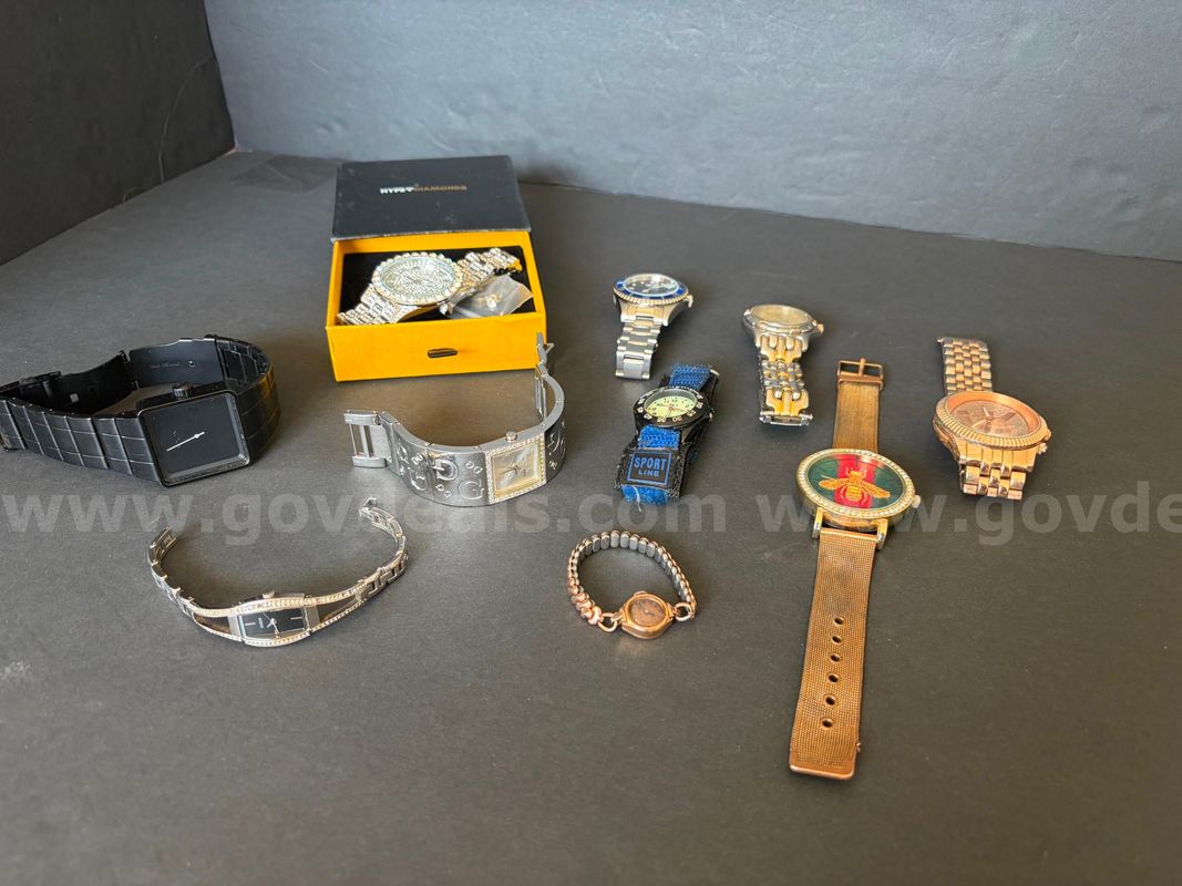 TiDDRs: LOT of Watches.
