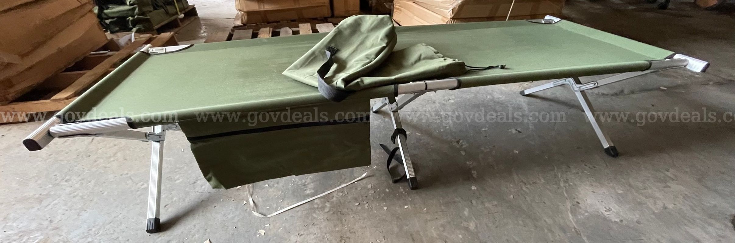 6 camping cots