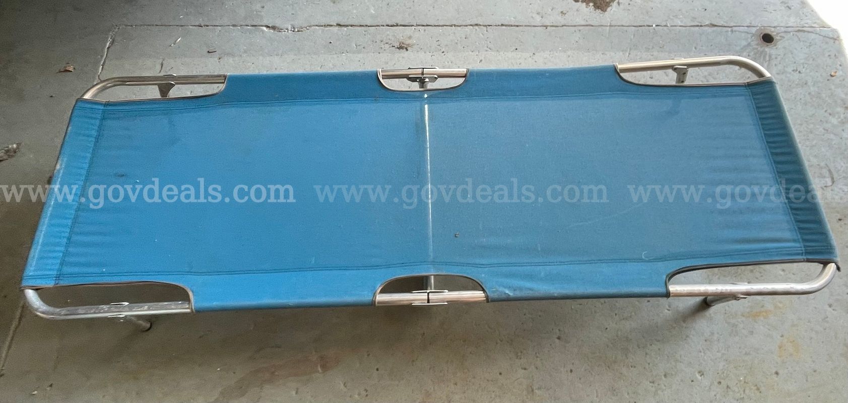 5 Aluminum Folding Cots