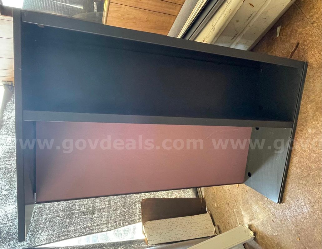 5 ft X 3 ft desk top