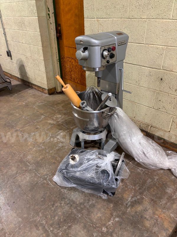 Hobart D-300T 3/4HP Mixer